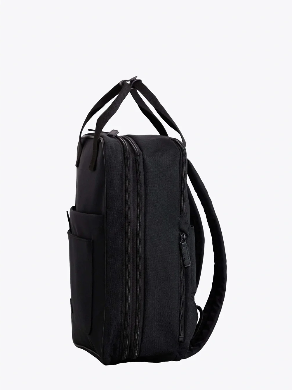 BEIS The Expandable Backpack in Black